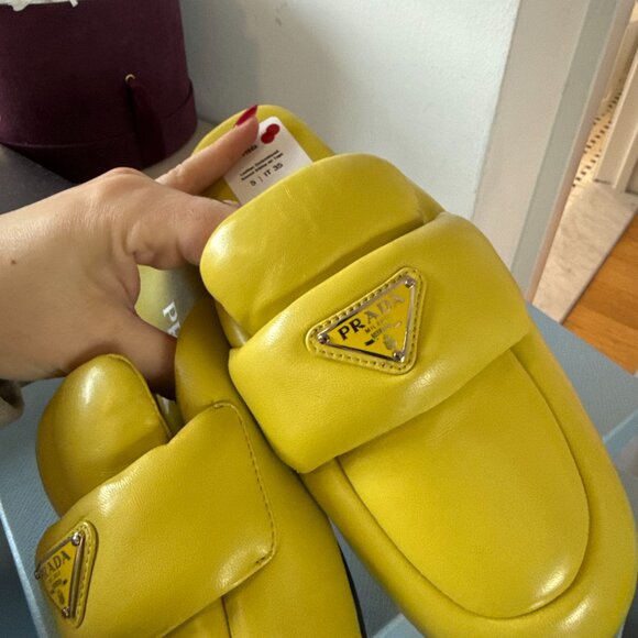 NWt Prada Slip On Flat Mules Yellow Padded Leather Sz 35 - Picture 8 of 8
